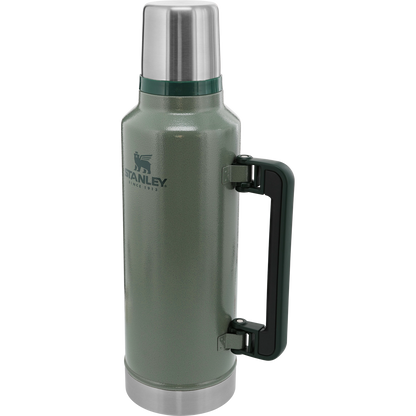 Classic Legendary Bottle | 2 QT - Stanley Create